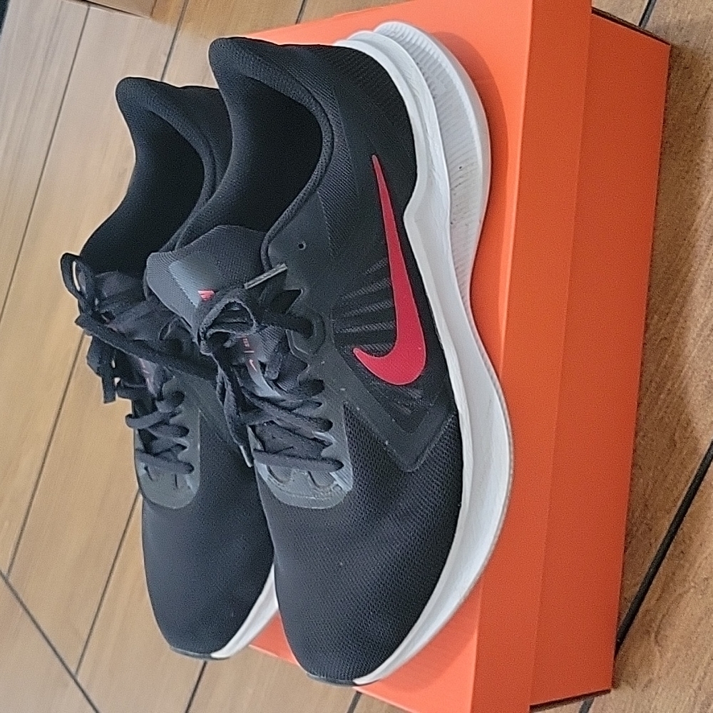 Nike shoes